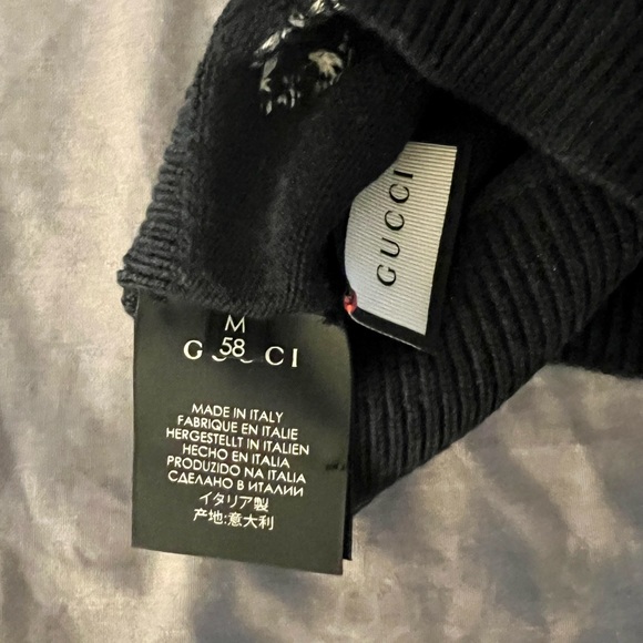 GUCCI Rare Bees and Stars Black Beanie - Picture 2 of 2